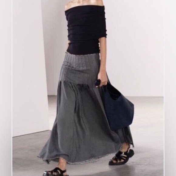 COPY - pleated Midi Skirt ZW Collection - Picture 8 of 10